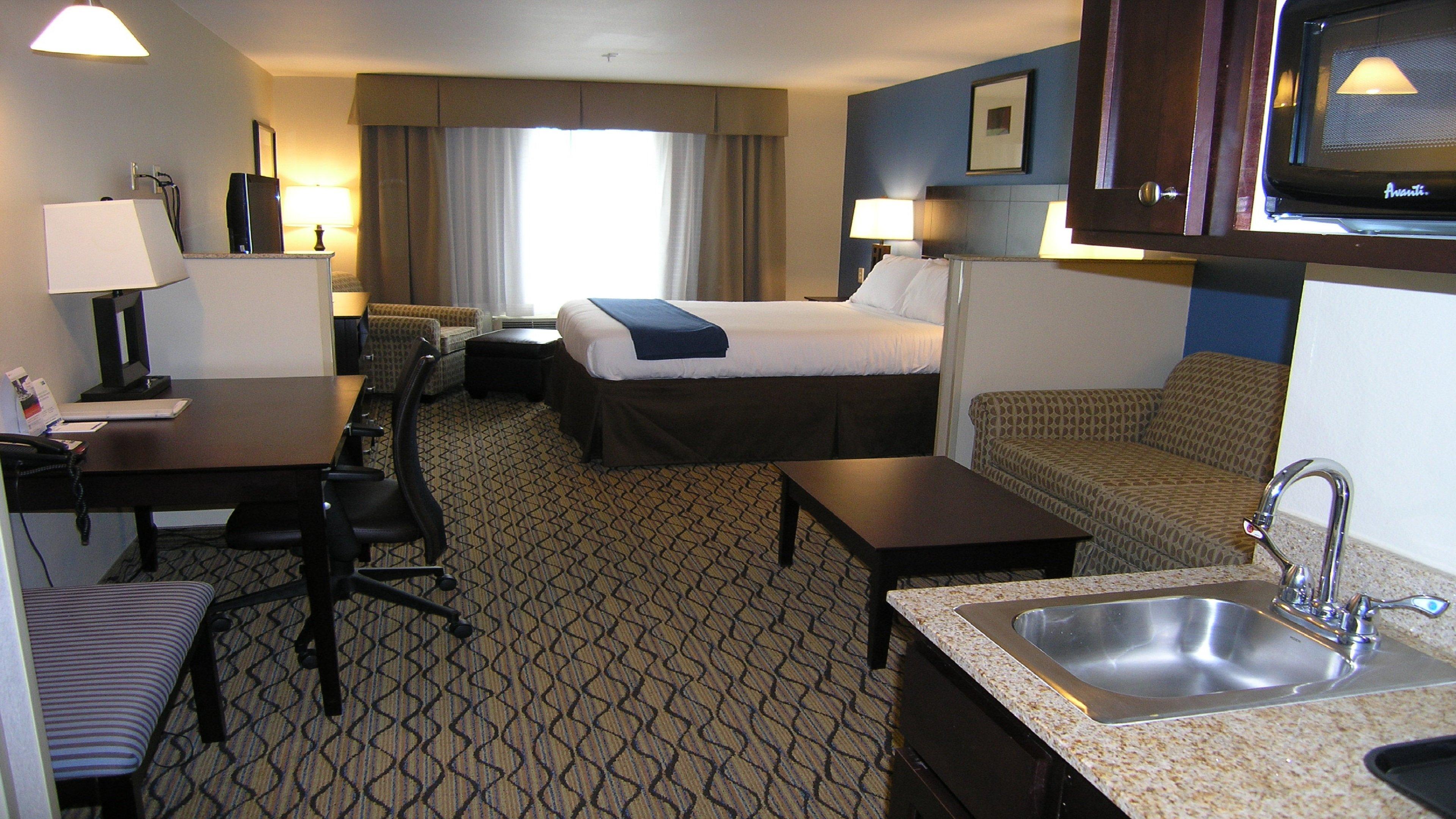 Holiday Inn Express&Suites Belle Vernon Extérieur photo