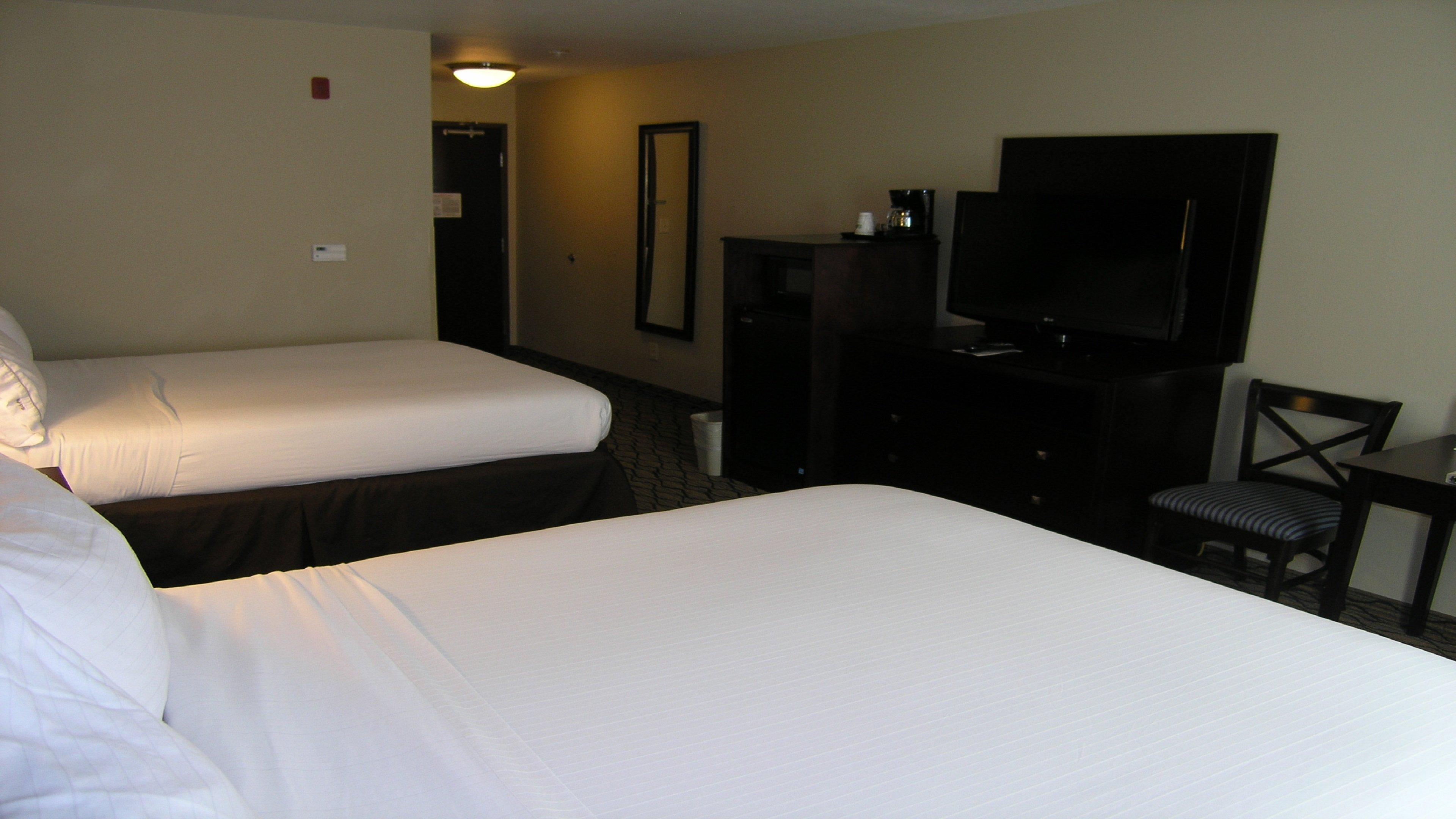 Holiday Inn Express&Suites Belle Vernon Extérieur photo
